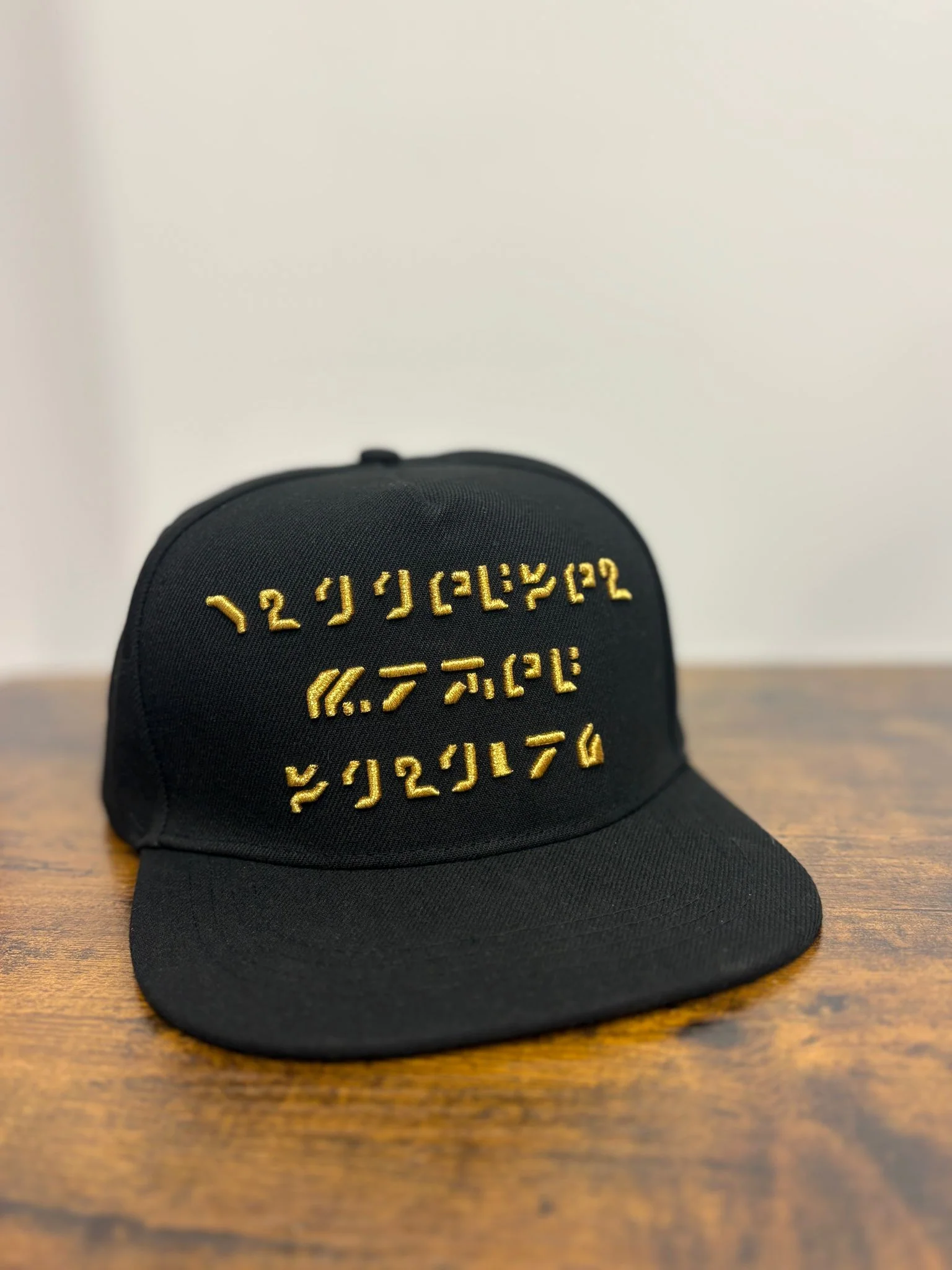 Murwalls Cybertronian Script Black/Gold Cap - Image 5