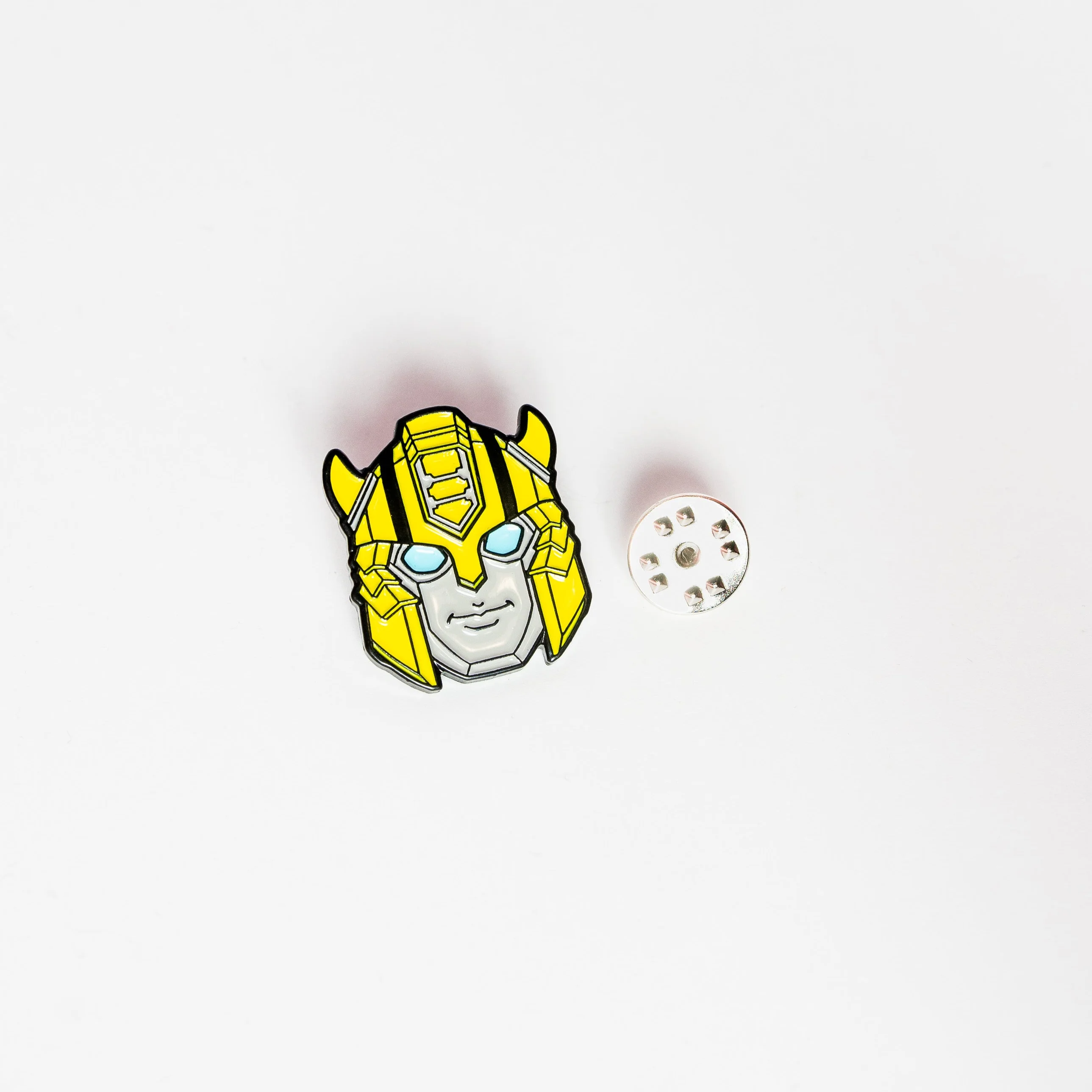Transformers Core Pin Badge (Bumblebee) - Image 2