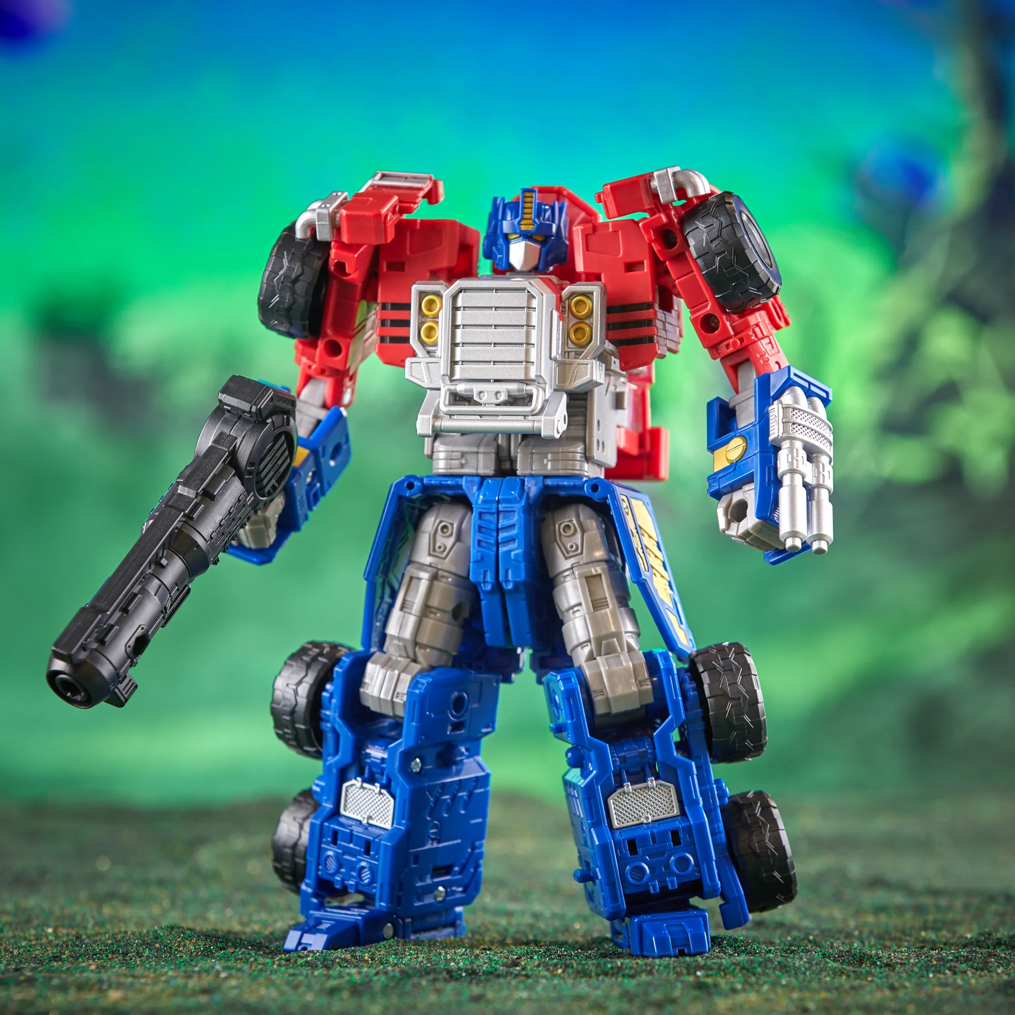 Transformers Legacy Evolution Armada Universe Optimus Prime - Image 7