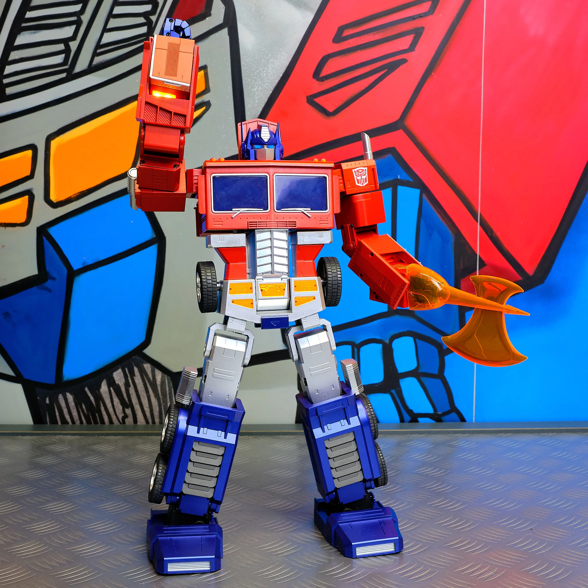 Transformers Optimus Prime Elite Robosen Figure - Image 5