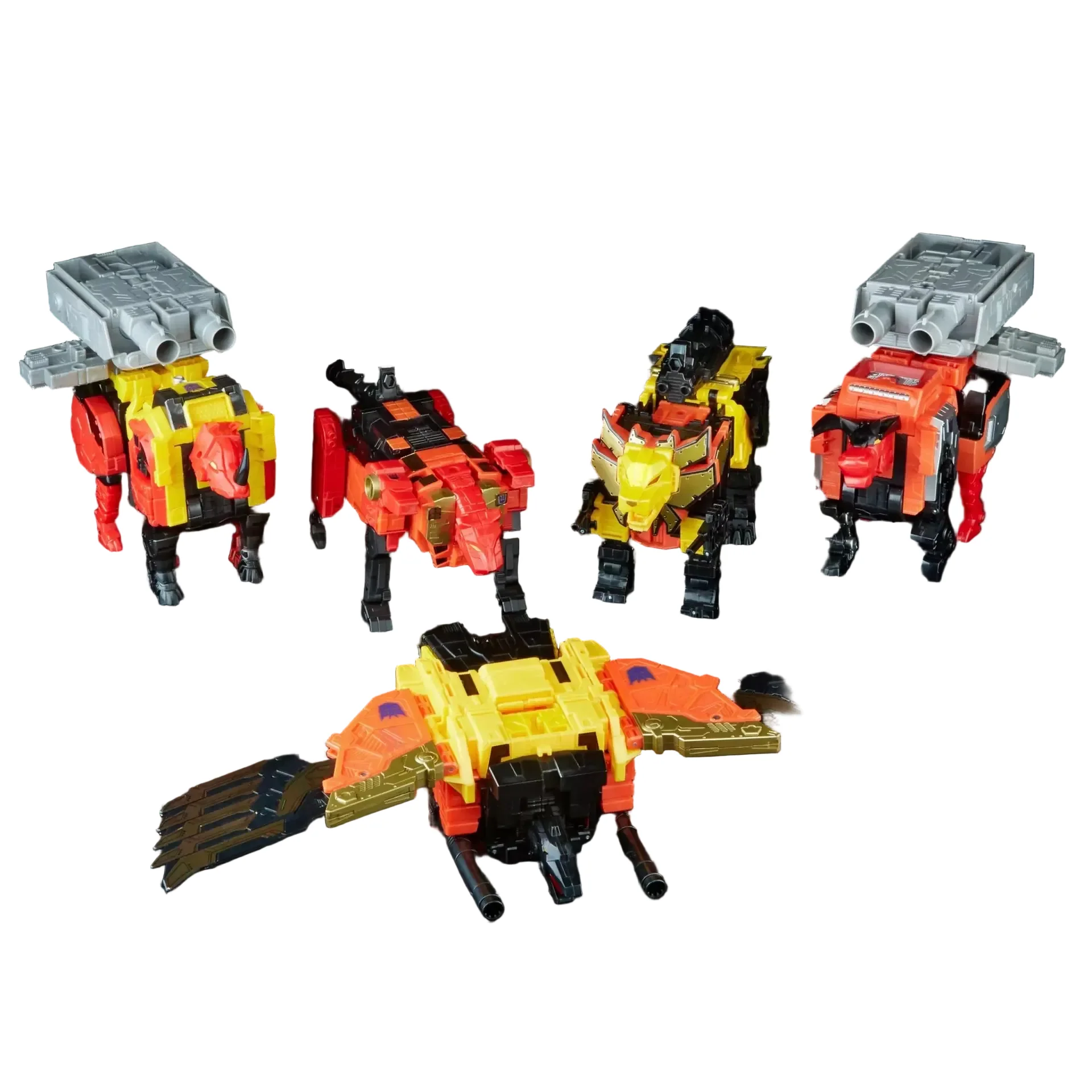 Transformers Power of the Primes Titan Class Predaking - Image 3
