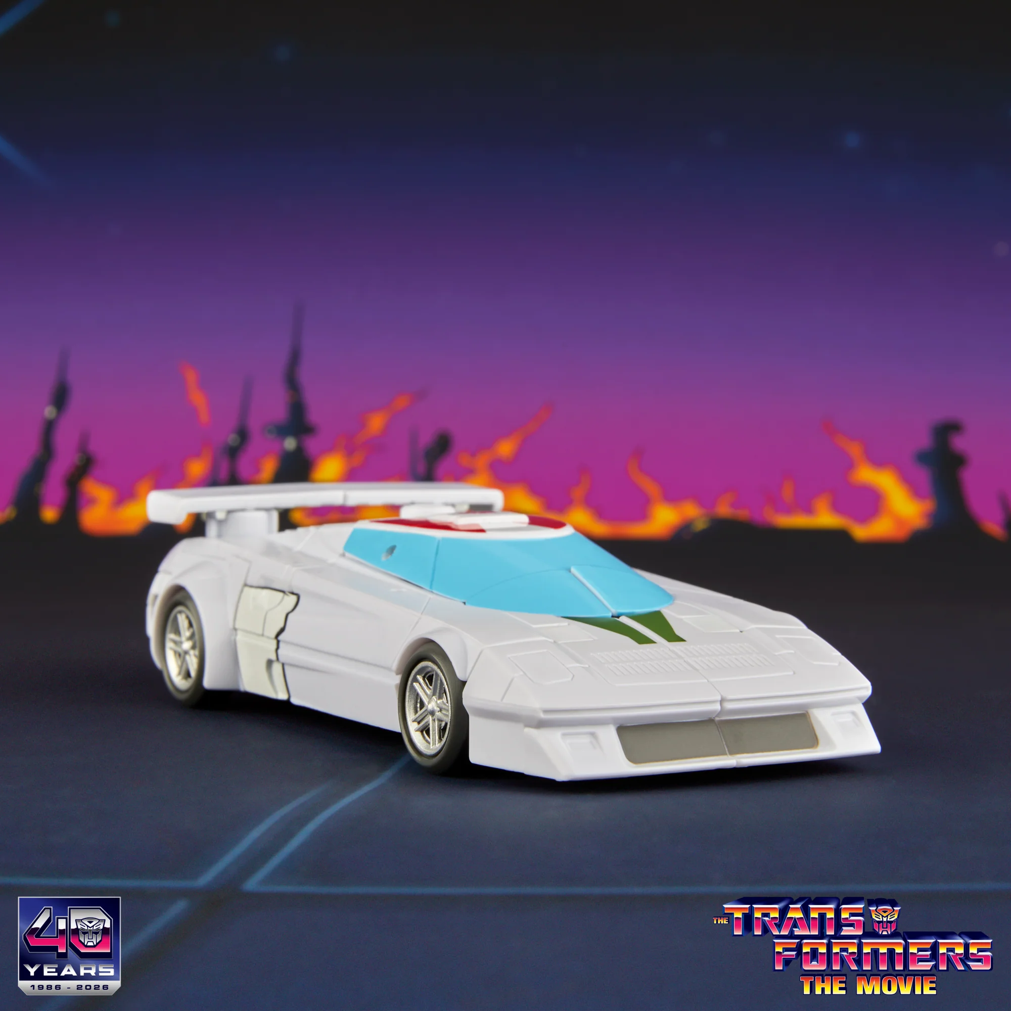 Transformers Studio Series The Transformers: The Movie Deluxe Class Wheeljack - Image 9