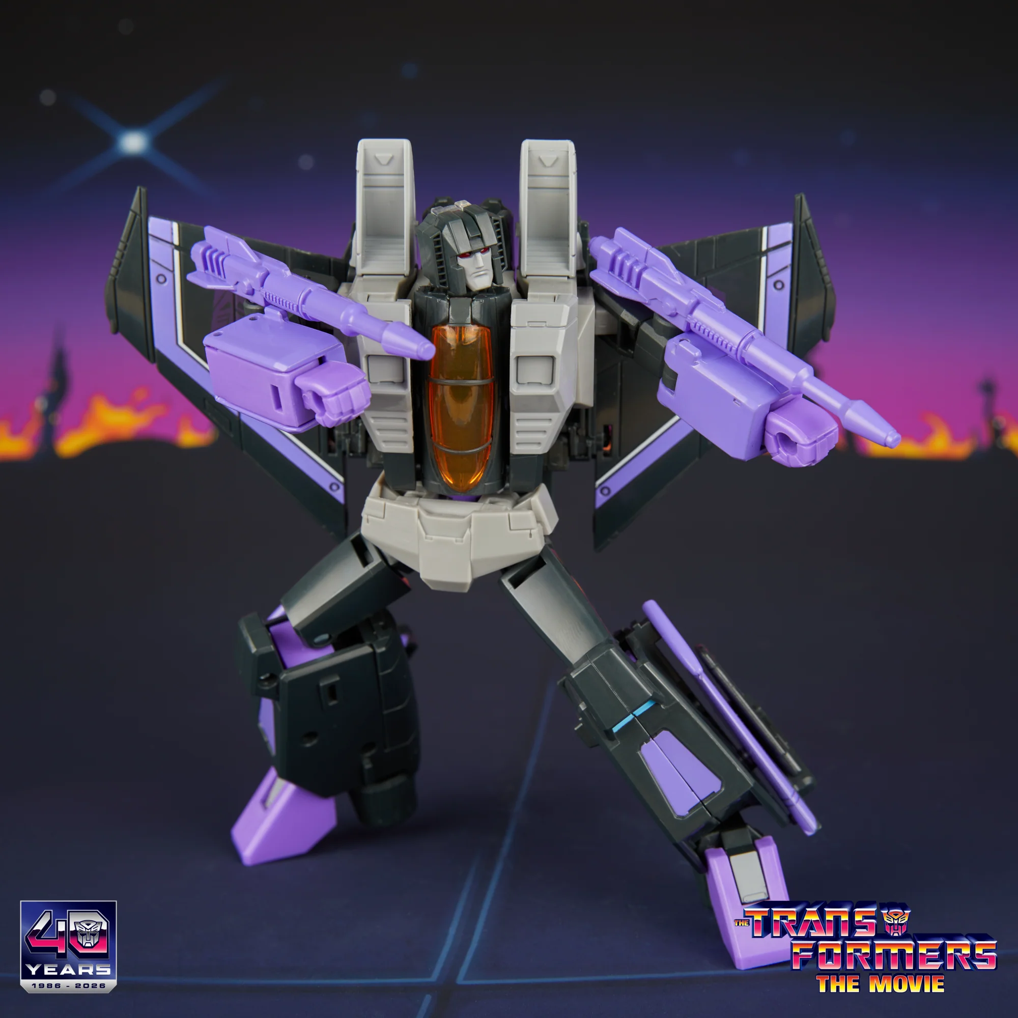 Transformers Studio Series The Transformers: The Movie Voyager Class Skywarp - Image 7